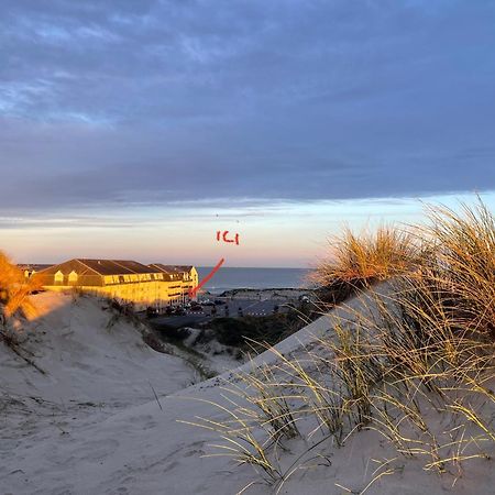 Studio Entre Mer Et Dunes Avec Balcon Vue Laterale Mer 50M Plage Pour 3 Pers Wifi Menage Compris Fort-Mahon-Plage Exterior foto