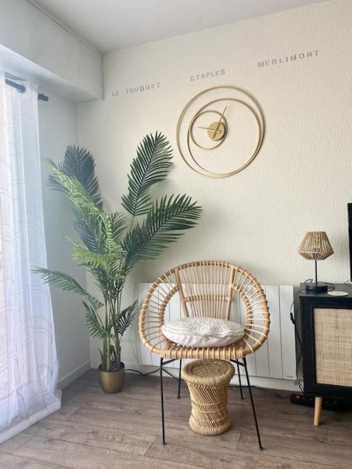 Studio Entre Mer Et Dunes Avec Balcon Vue Laterale Mer 50M Plage Pour 3 Pers Wifi Menage Compris Fort-Mahon-Plage Exterior foto